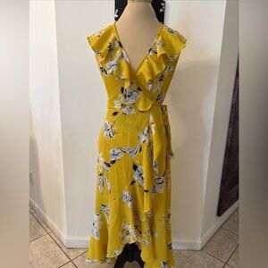 Donna Morgan Yellow Ruffled Tiered Midi Dress